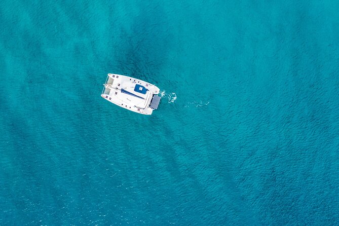 Family Catamaran Cruise from Jamwest Beach Negril Hotels - The Negril segment: what that hour typically feels like