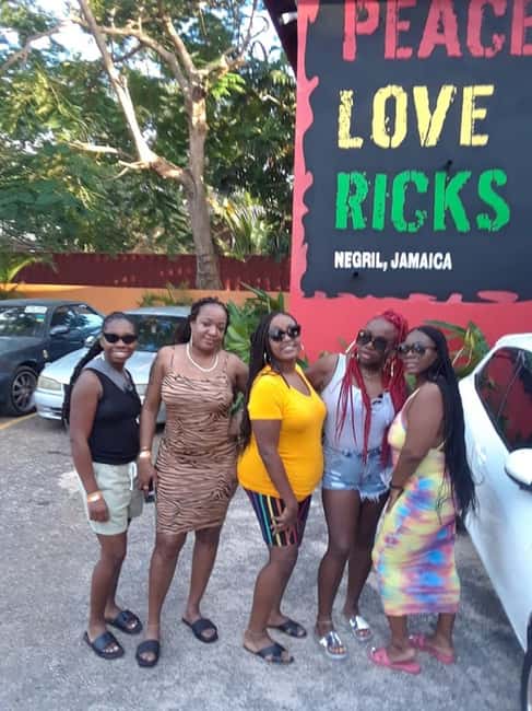 From Montego Bay: Negril Day Trip and Rick's Café Sunset - Price and Value: Is $215 for Up to Two a Smart Deal?
