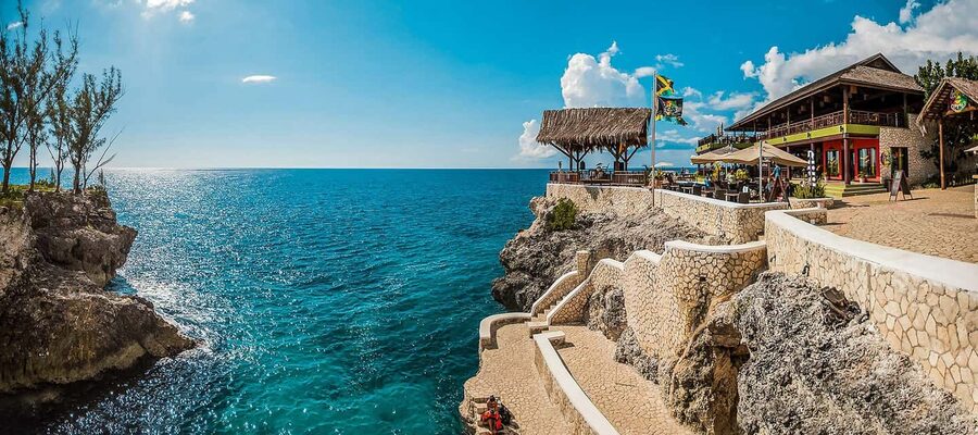 From Negril/Palladium: Negril Beach and Ricks Cafe Tour - Rick’s Cafe Sunset: Music, Views, and the Main Event