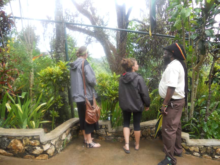 From Ocho Rios: Bob Marley & Dunn’s River Falls 6/7Hour Tour - Bob Marley’s Nine Mile home plus Dunn’s River Falls in one day