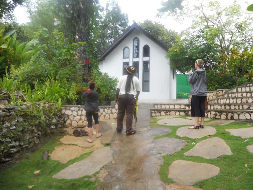 From Ocho Rios: Bob Marley & Dunn’s River Falls 6/7Hour Tour - Inside Bob Marley’s childhood home, Mount Zion Rock, and the mausoleum