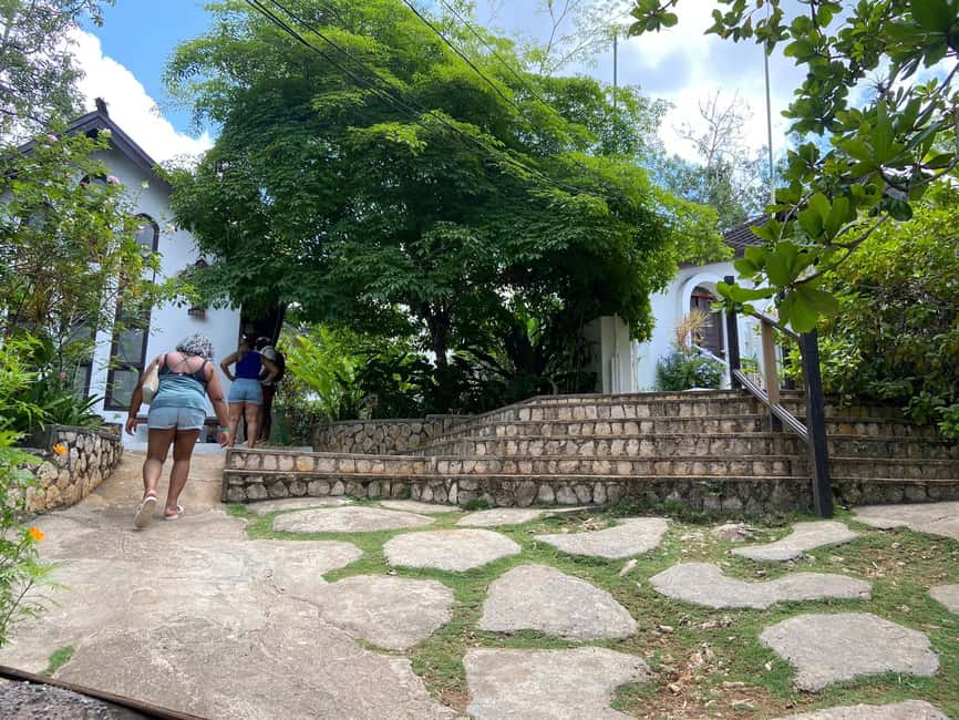 From Ocho Rios: Bob Marley Mausoleum Entry Tickets and Tour - The Bob Marley Mausoleum and Home: What You’ll Actually See