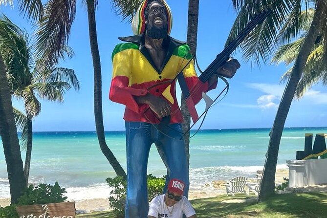Full Day Tour of Negril Beach: Margaritaville & Rick's Cafe Live - Seven Mile Beach: Two hours on the iconic stretch