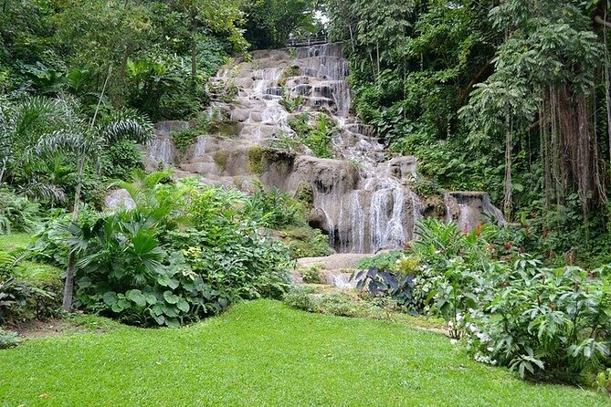 Fun tour for kids with River tubing and Konoko Falls - Why This Konoko Falls and River Tubing Day Feels Right for Families