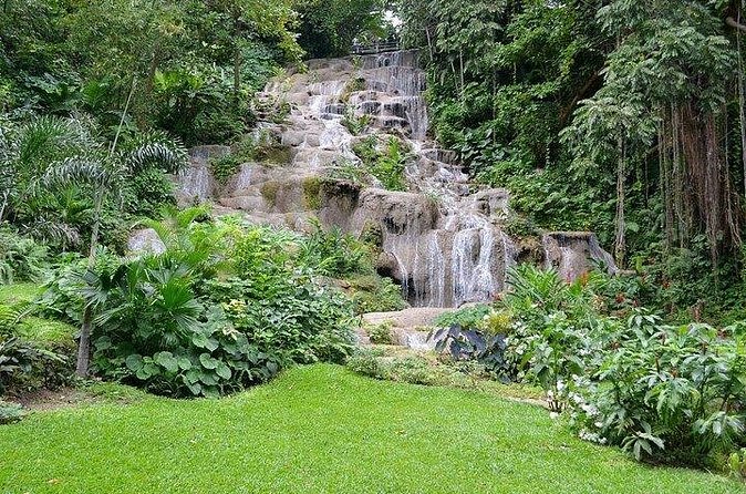 Fun tour for kids with River tubing and Konoko Falls - The Guided Touch: How Benji and Sean Improve the Day