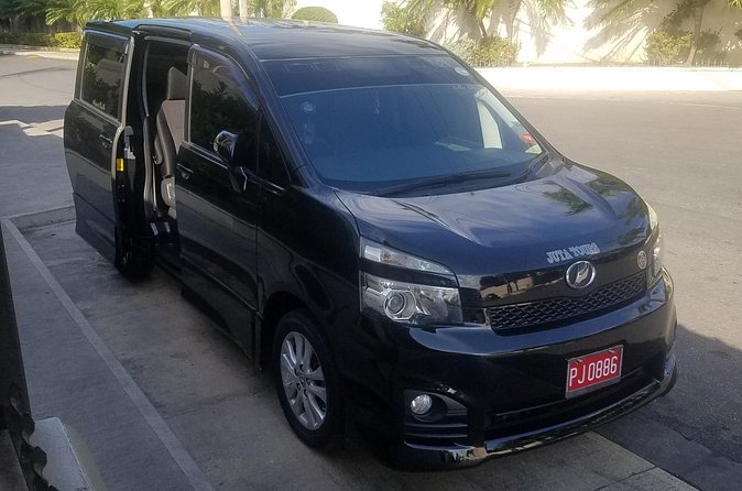 Grand Palladium Private Airport Transfer - The ride itself: comfort, conversation, and calm driving