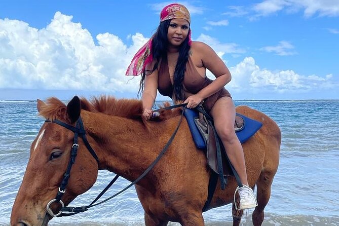 Horseback Riding Adventure in Jamaica - Horseback Riding Meets Ocean Time in Montego Bay