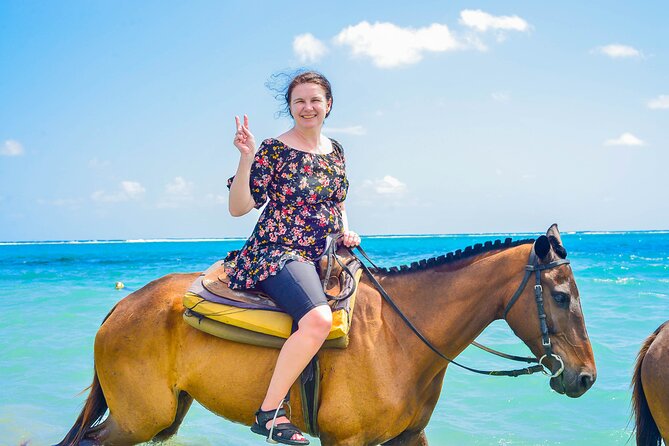 Horseback Riding and Bamboo Rafting from montego Bay and Falmouth - Private Tour Dynamics, Singing Guides, and the Tip Reality Check