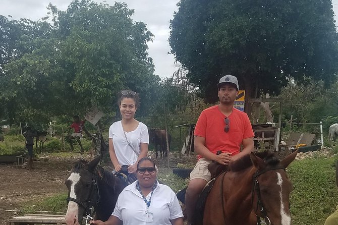 Hour Horseback Riding Guided Tour from Runaway Bay - The 9:00 am flow: pickup, then straight into the rural route
