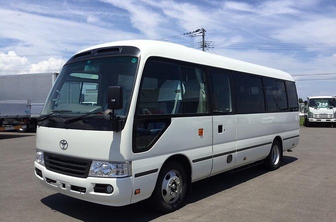 Iberostar Rose Hall Montego Bay Airport Transfer - Comfort Details: Courteous Drivers and Clean Cars