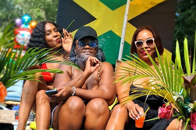 Jamaica Bamboo Rafting Experience with Lime Stone Massage - Weight limits and the additional raft cost