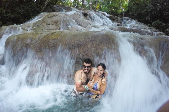 Jamaica Combo Tour: Dunn's River Falls and Bob Marley’s Nine Mile - Mongoose lunch stop: plan for basic, filling food