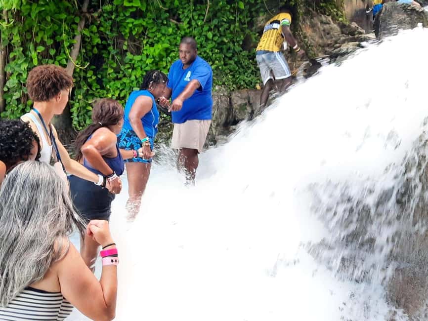 Jamaica Dunn's River Falls guided tour from Ocho Rios hotels - Price and value: is $59 a fair deal for Dunn’s River Falls?