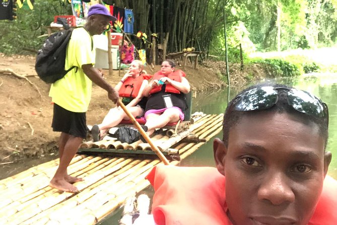 Jamaica Martha Brae Bamboo Rafting with Bus Transportation - Who this Martha Brae rafting tour suits best