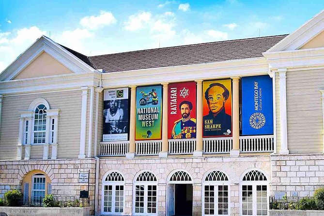Jamaica Super Saver: Montego Bay & Rose Hall plus Mystic Lagoon Night Cruise - Mystic Lagoon night cruise: the glow science and the luminous swim