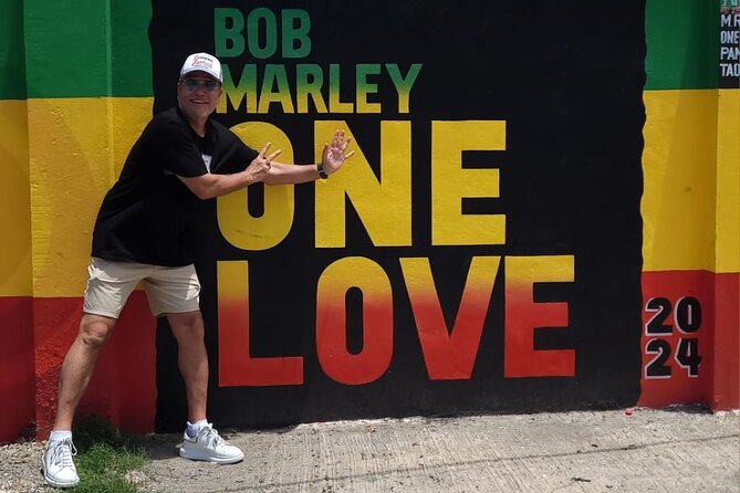 Jamaican Music History Tour of Kingston from Ocho Rios - Orange Street and Beat Street: studios, vinyl, and local rhythm