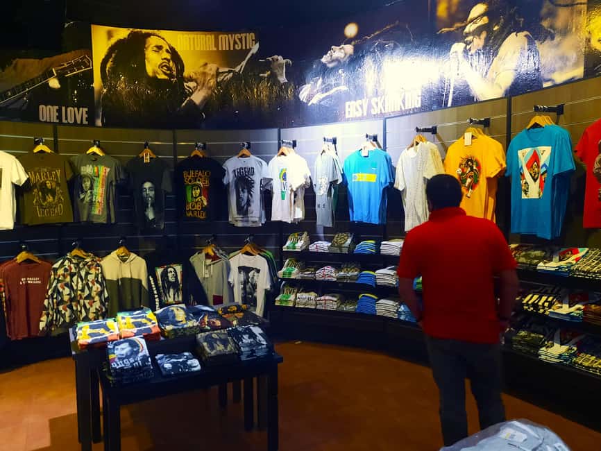 Kingston: Bob Marley Museum Tour from Kingston - One Love Café and the Gift Shop, With No Pressure to Stay Long