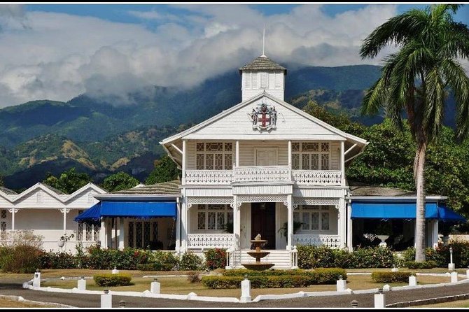 Kingston City Tour - Kingston in half a day, with hotel pickup and comfortable timing