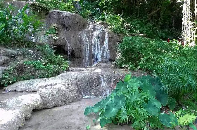 Konoko Falls and Tropical Garden Tour from Ocho Rios - What to pack (and why “water shoes” is not optional advice)