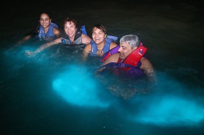 Luminous Lagoon Night Tour from Montego Bay - The Luminous Lagoon effect, and what actually makes it work