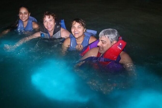 Luminous lagoon Night Tour Montego Bay - Timing Matters: Starting at 6:00 pm for the Right Kind of Dark