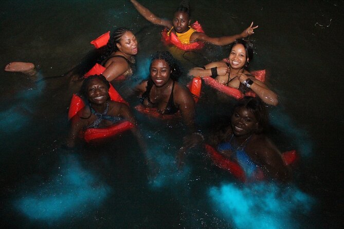 Luminous lagoon Private & Group tour from Runaway Bay - The exact flow: your 5 PM plan in Runaway Bay