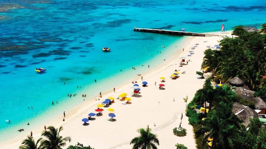 Marijuana Farm, Bamboo Rafting and Doctors Cave Beach Tour - Key highlights at a glance