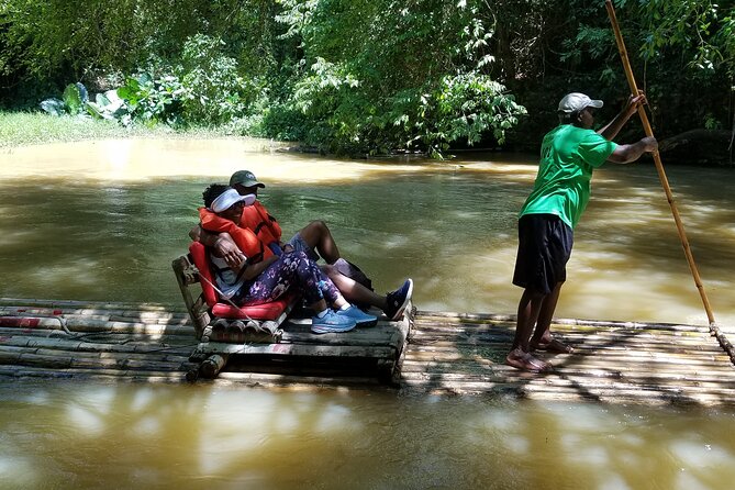 Martha Brae Rafting Ocho Rios, Runaway Bay, Falmouth&Montego Bay - What the 3.5 hour total day feels like in real life