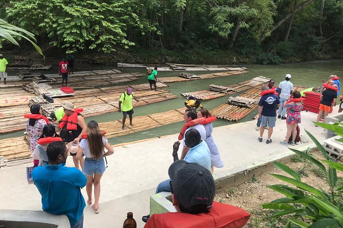 (Martha Brae River) Bamboo Rafting - Arriving at the river: entry, welcome drink, and life vests