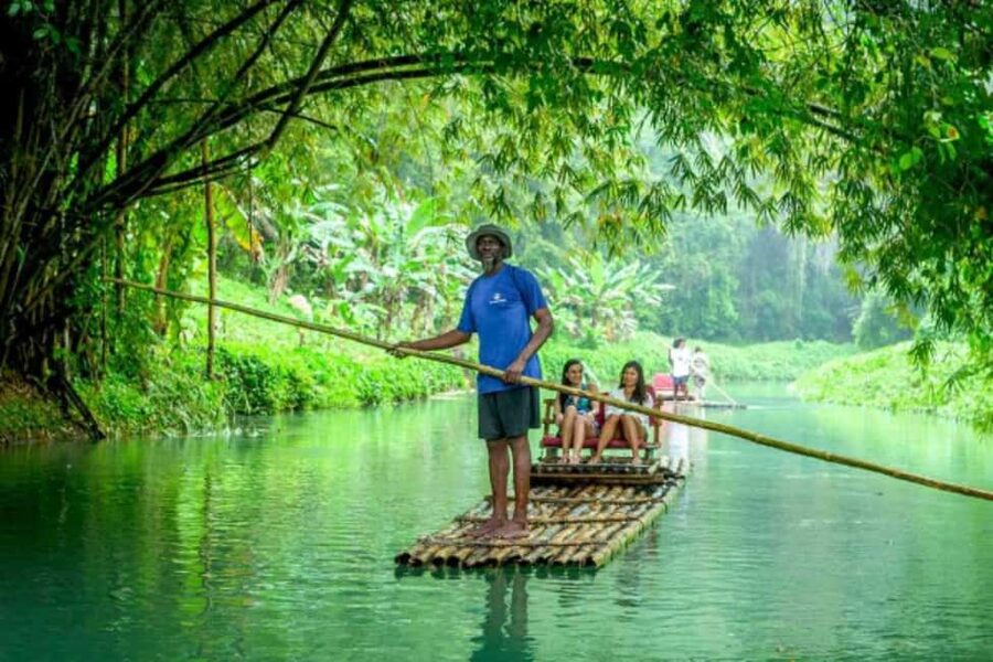 Martha Brea Rafting Adventure - Your time on the water: what the bamboo raft ride feels like