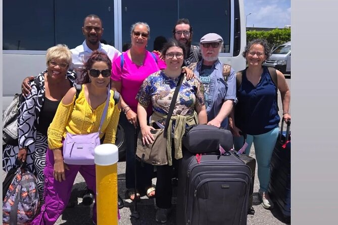Montego Bay Airport Round Trip Transfer - Meeting Your Driver at Sangsters International