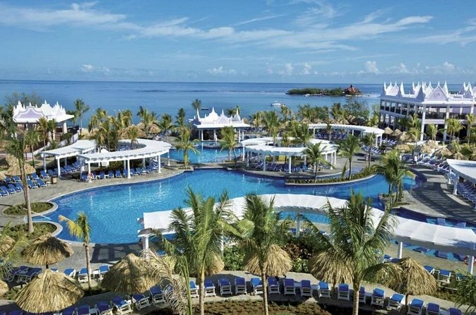 Montego Bay Airport Transfer to Hotels in Montego Bay or Falmouth - Price and Value: Is $16 Per Person Worth It