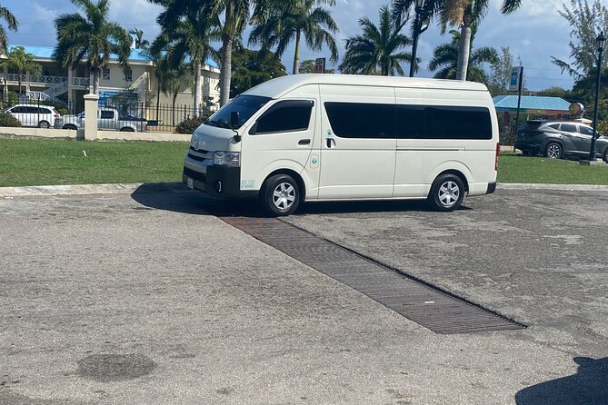 Montego Bay Airport transfers-Excellence,Royalton,Ocean Coral Spring(Round Trip) - Key things to know before you go