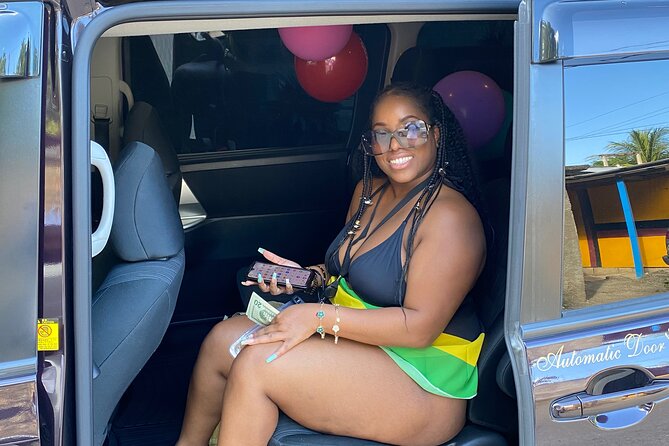 Montego Bay Airport Transfers-Round Trip - How the Meet-Up Actually Works at Pickup
