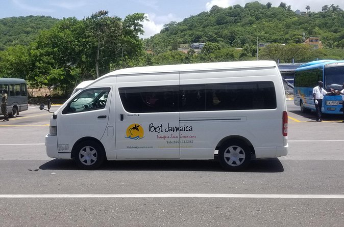 Montego Bay Airport Transfers to Hilton Rose Hall - Price and value: does $37.34 per group make sense for your plans?