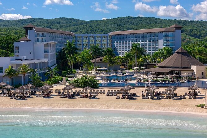 Montego Bay Airport Transfers to Hotels in Falmouth/ Trelawny - Pricing, Timing, And The Comfort Details That Matter