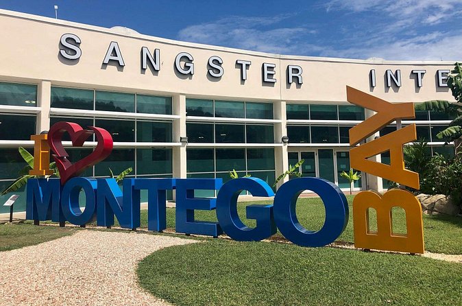 Montego Bay Airport Transportation - Timing Matters: Service Hours and How to Plan Your Day
