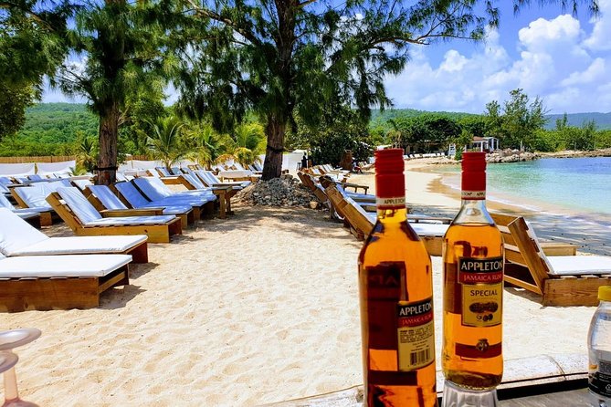 Montego Bay: Bamboo Beach Break - Food, drinks, massage, and snorkeling: what costs extra