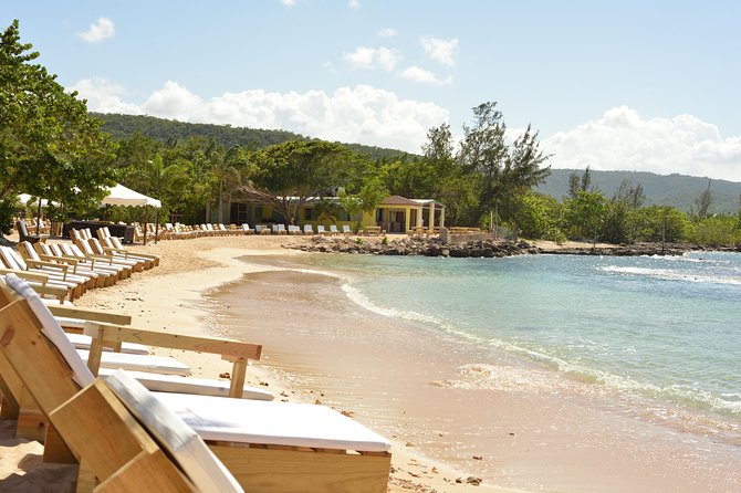 Montego Bay: Bamboo Beach Club VIP Access with Lunch & Cocktails - The 5-Hour Rhythm: Pickup, Transit, and Your 3-Hour Beach Block