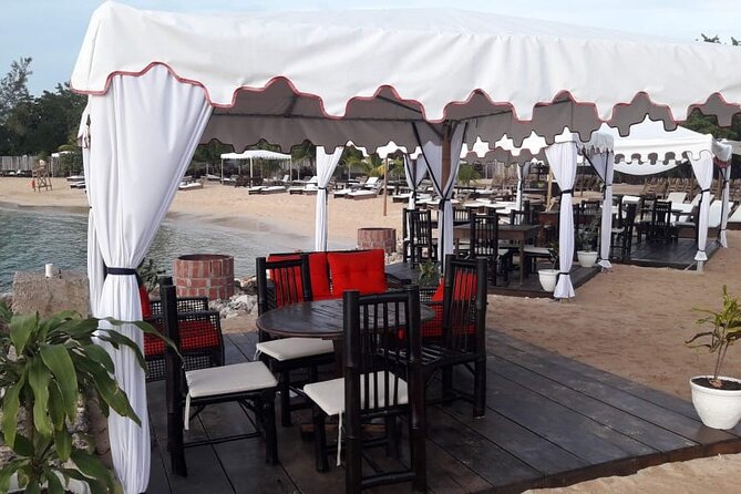 Montego Bay: Bamboo Beach Club VIP Access with Lunch & Cocktails - Cocktails Included, Plus a Mixology Demo by Kool Bartenders