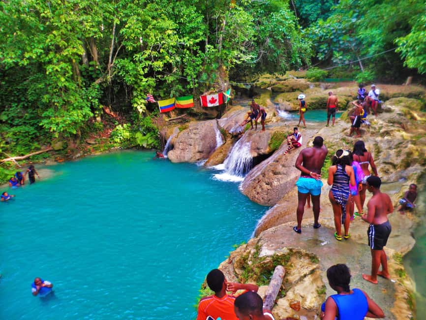 Montego Bay: Blue Hole, Dunn’s River, and Reggae Hill Tour - Pickup in Montego Bay: why the timing matters more than you think
