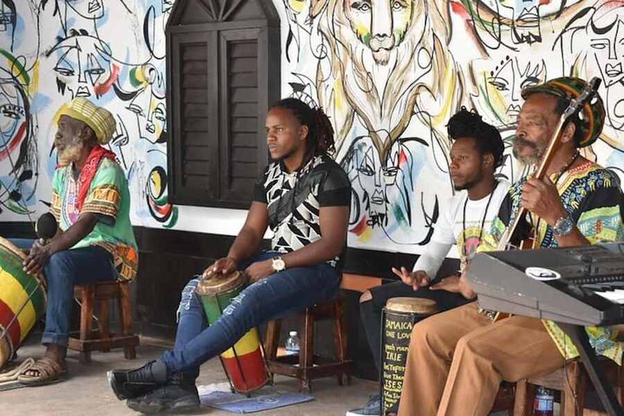 Montego Bay: Bob Marley's Nine Mile Admission & Guided Tour - Rose Hall Great House and Greenwood Great House, history stops that change the route