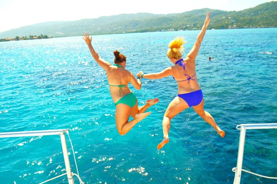 Montego Bay Catamaran Cruise and Snorkeling Tour - How To Pack for a 4 to 5 Hour Water Day