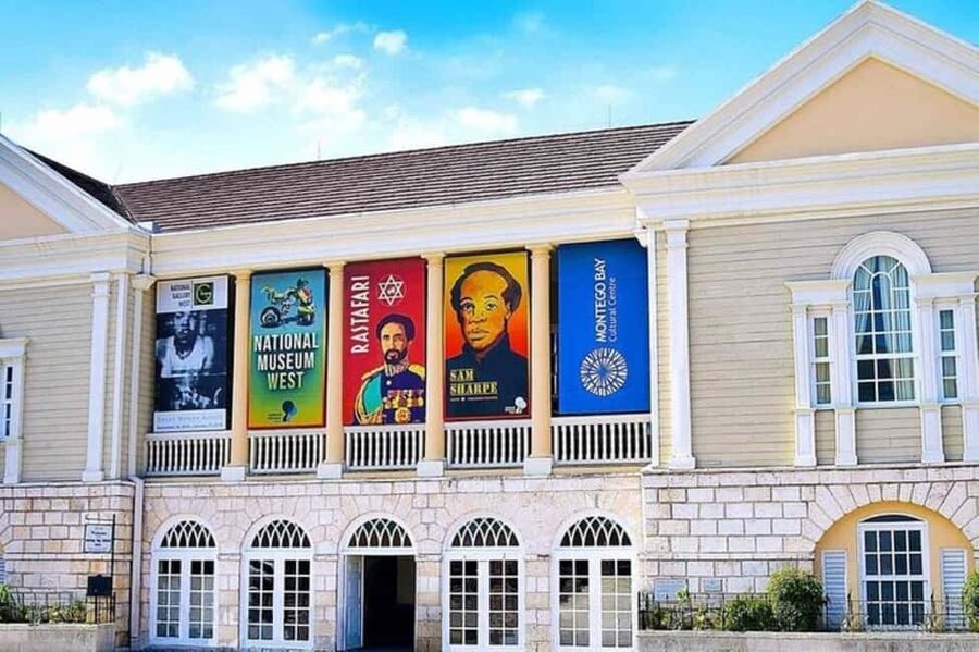 Montego Bay: City Highlights and Souvenir Shopping Tour - What the 2-Hour Format Really Means for You