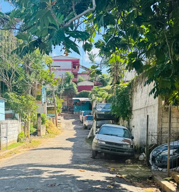 Montego Bay City Tour - Neighborhood Driving for Photos: Seeing Mobay Beyond the Main Stops