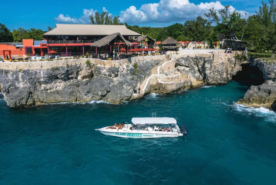 Montego Bay: Full-Day Speedboat Trip to Negril - Negril cliffside sea caves: another swim chance