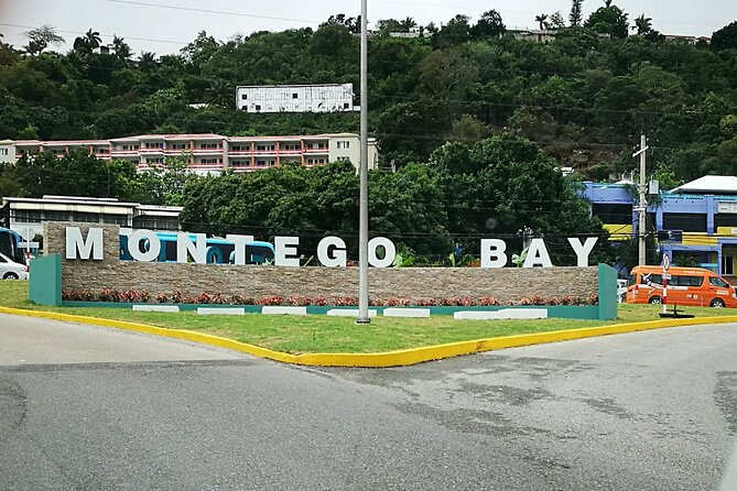 Montego Bay Highlights From Montego Bay Hotels - Pickup, private ride, and why comfort matters