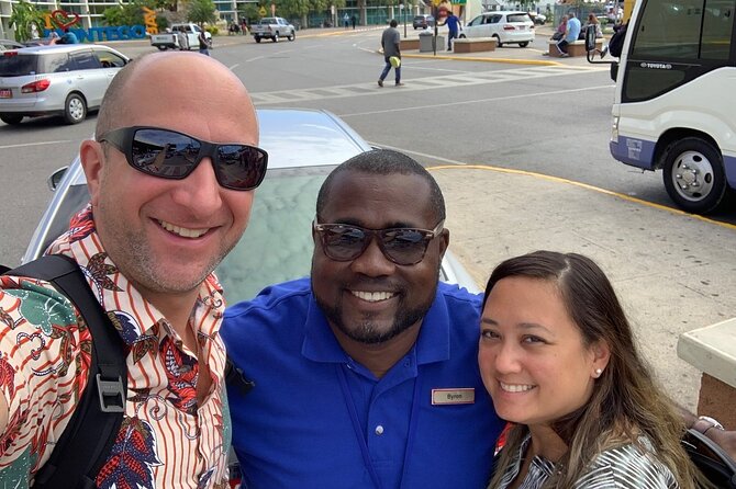 Montego Bay Hotels Airport Private Transfer - Why A Pre-Booked Montego Bay Airport Transfer Beats Taxi Chaos
