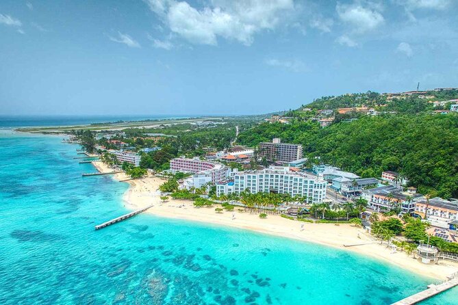 Montego Bay Jamaica Airport Transfer to Hotels in Montego Bay - Local Help Without the Hard Sell: Using Your Driver’s Tips Well