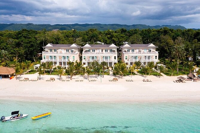 Montego Bay Jamaica Sangster Airport Transfer to hotels in Negril - Who This Transfer Fits Best in Negril